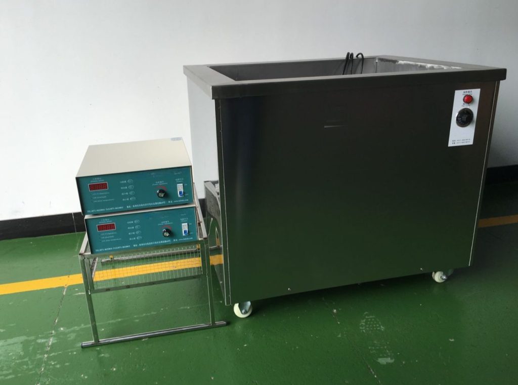 常州鑫必莱机械单槽超声波清洗机产品实拍